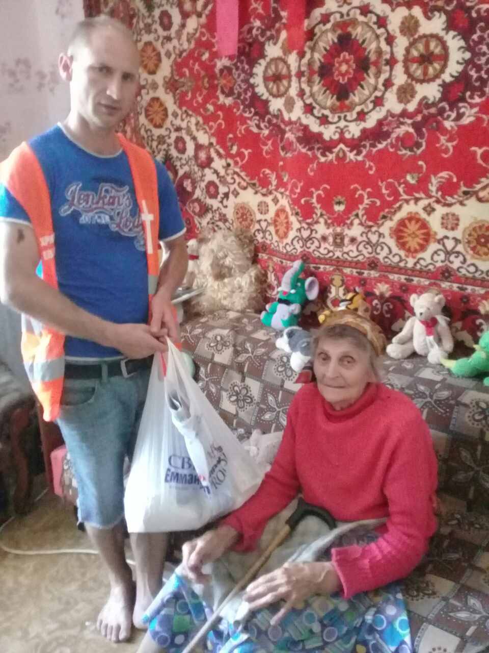 Вона поховала дочку, яка розповіла їй про Бога